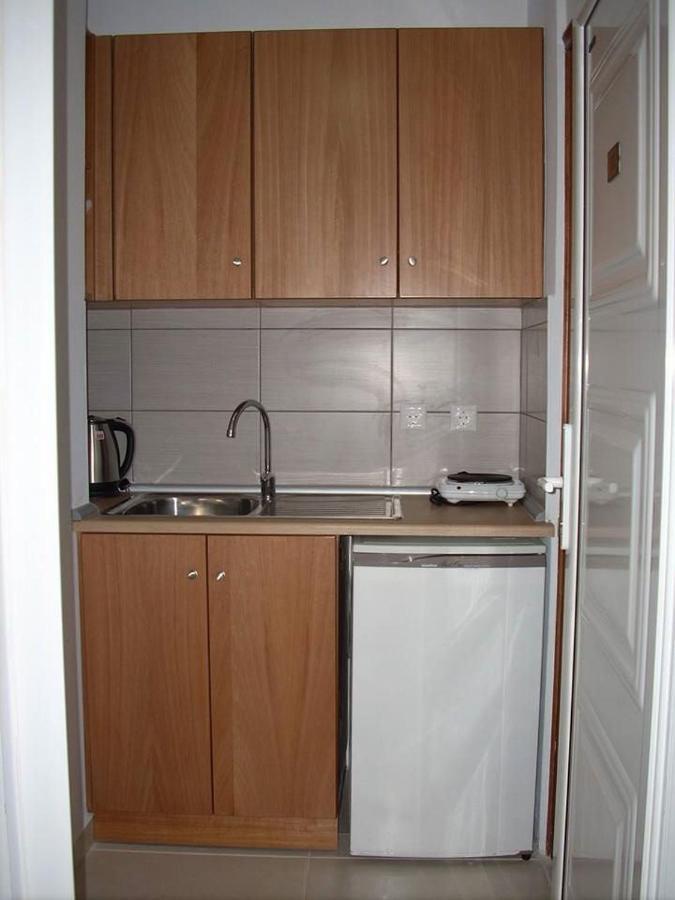 Sea Breeze 2 Apartments Masztihári Kültér fotó