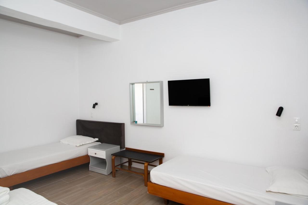 Sea Breeze 2 Apartments Masztihári Kültér fotó