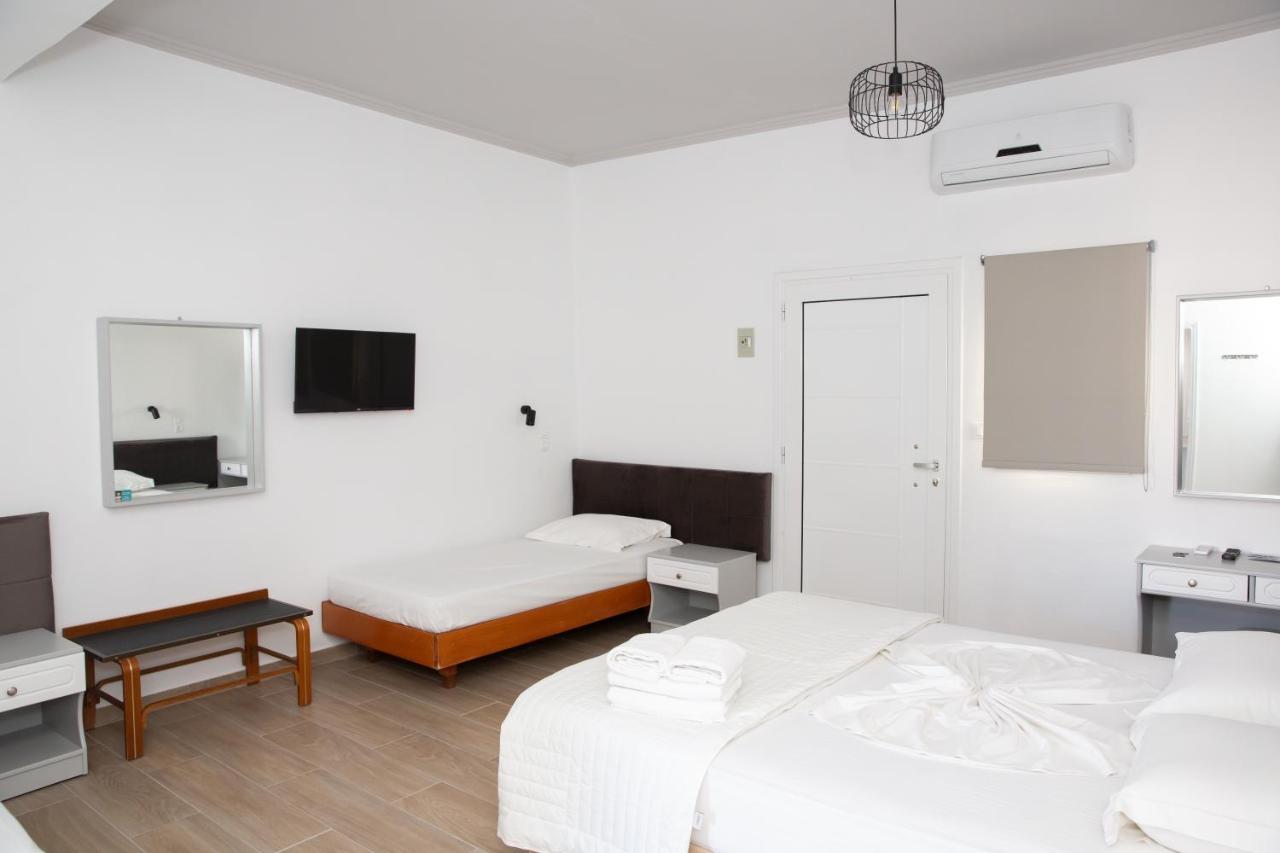 Sea Breeze 2 Apartments Masztihári Kültér fotó