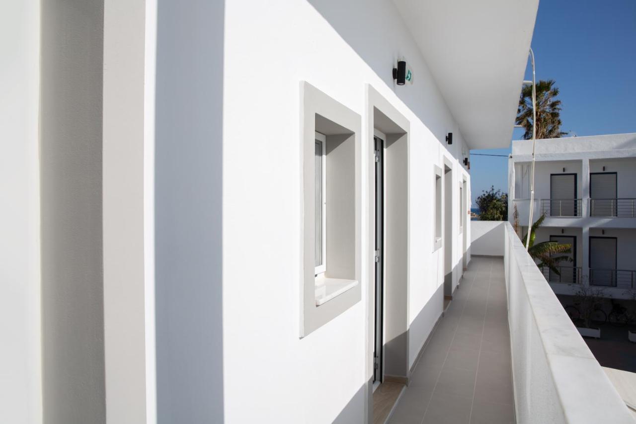 Sea Breeze 2 Apartments Masztihári Kültér fotó