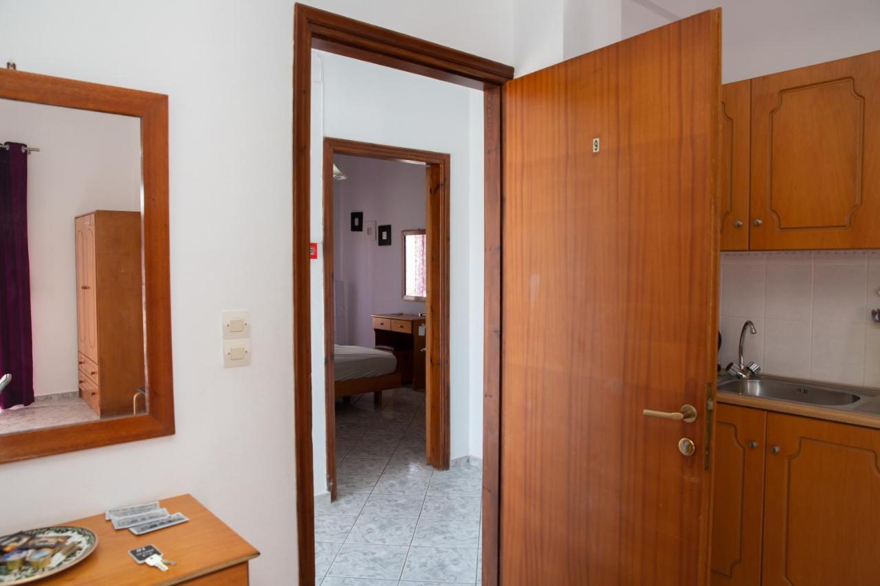 Sea Breeze 2 Apartments Masztihári Kültér fotó