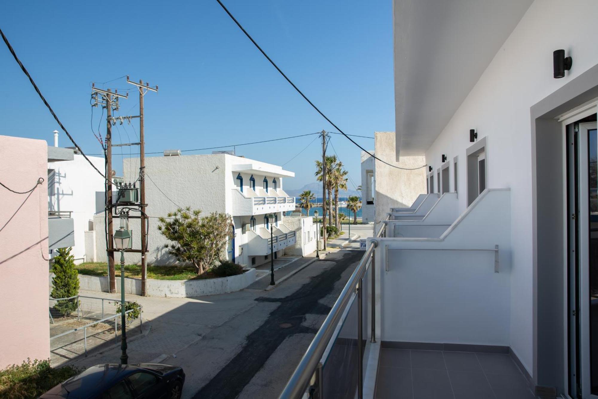 Sea Breeze 2 Apartments Masztihári Kültér fotó
